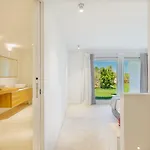 Villa Aqa *